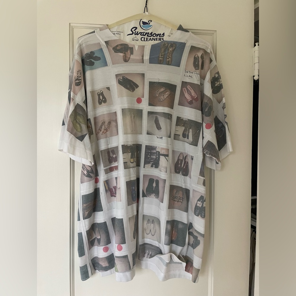 Designer ooooo men’s shirt. Worn once. Very soft and can be dressed up and down